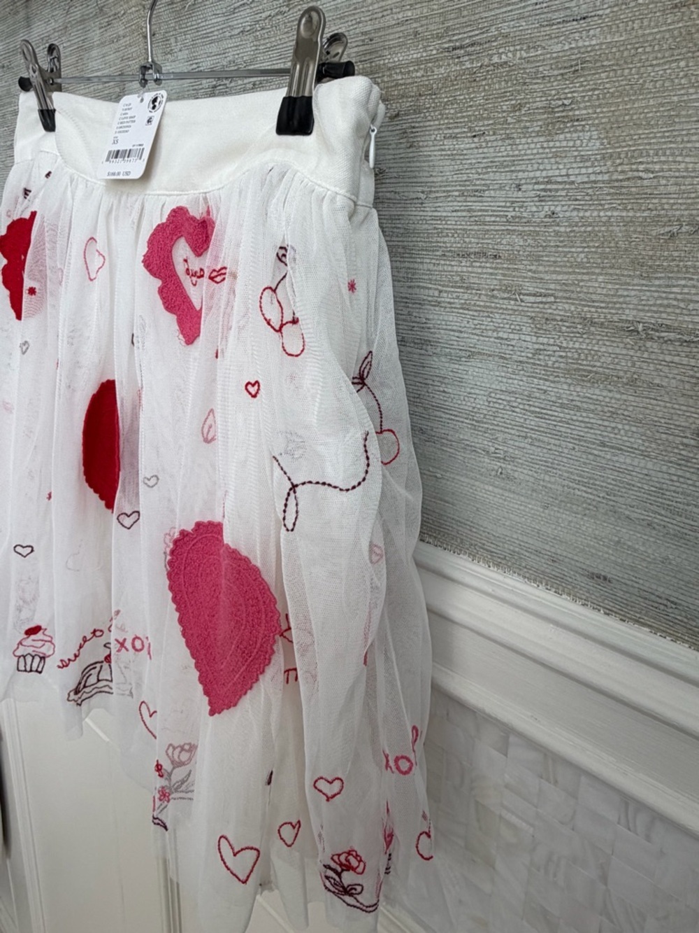 NWT XS free people sketchbook skirt White Tulle Pink red Hearts love embroidered - Picture 7 of 17